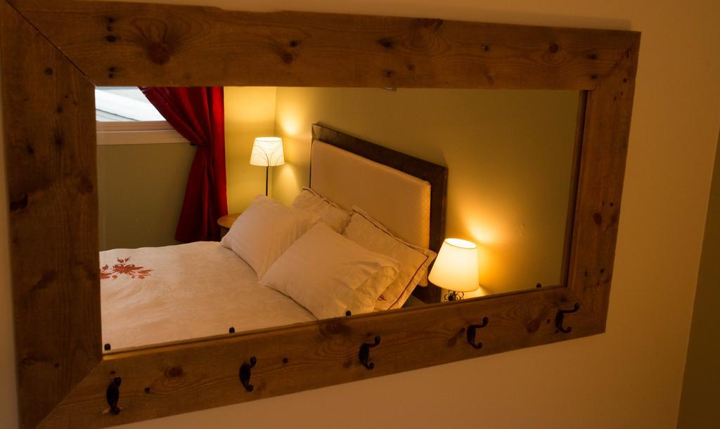 Alpenrose Revelstoke Bed & Breakfast الغرفة الصورة