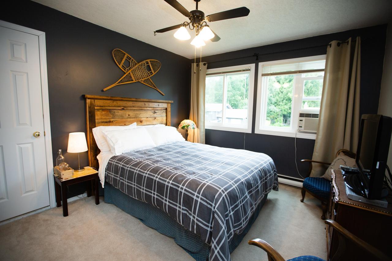 Alpenrose Revelstoke Bed & Breakfast الغرفة الصورة